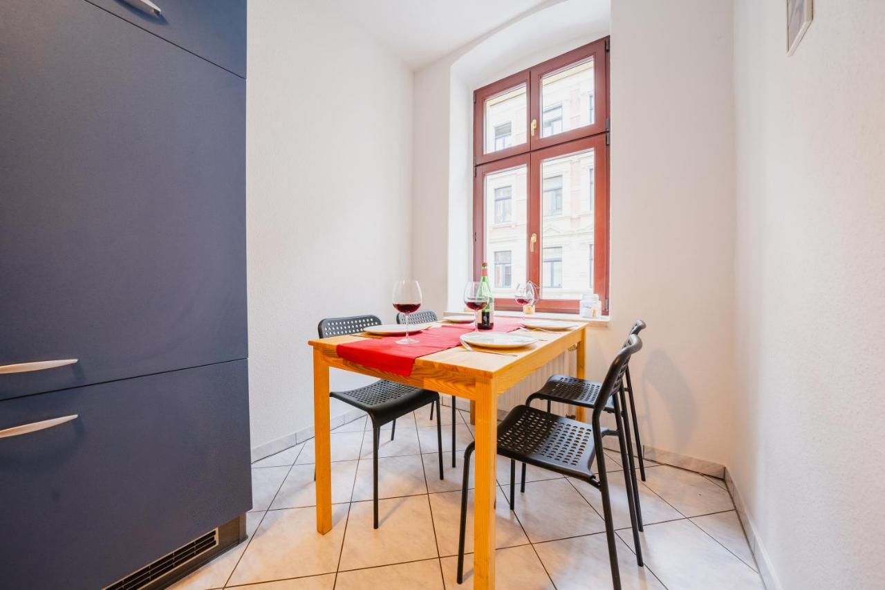 Blue Chili 08 - Magdeburg 2-Zimmer Altbau, Wi-Fi, 5 Pax Экстерьер фото